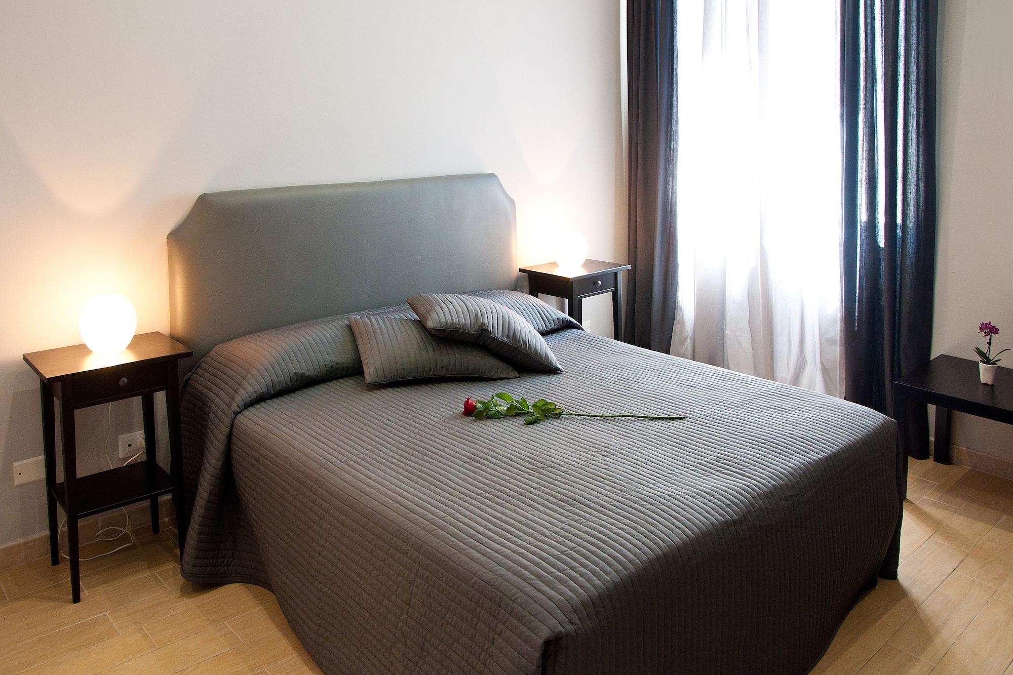 パレルモ オペラ Bed & Breakfast エクステリア 写真